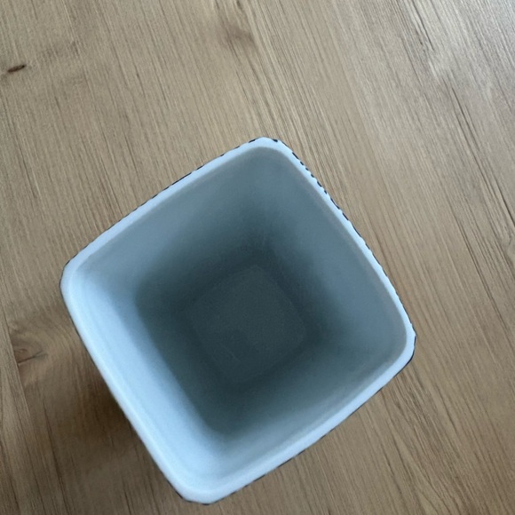 Tiffany & Co. Navy Swirl Vase - Picture 3 of 5